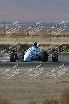 media/Nov-17-2024-CalClub SCCA (Sun) [[5252d9c58e]]/Group 5/Qual (Star Mazda Entrance)/